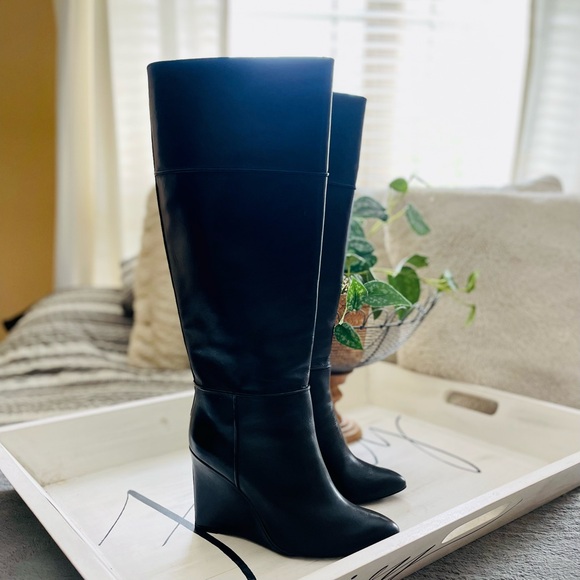 TORY BURCH Linette Smooth Leather Tall Black Wedge Knee High Riding Boots 8.5 - Picture 2 of 16